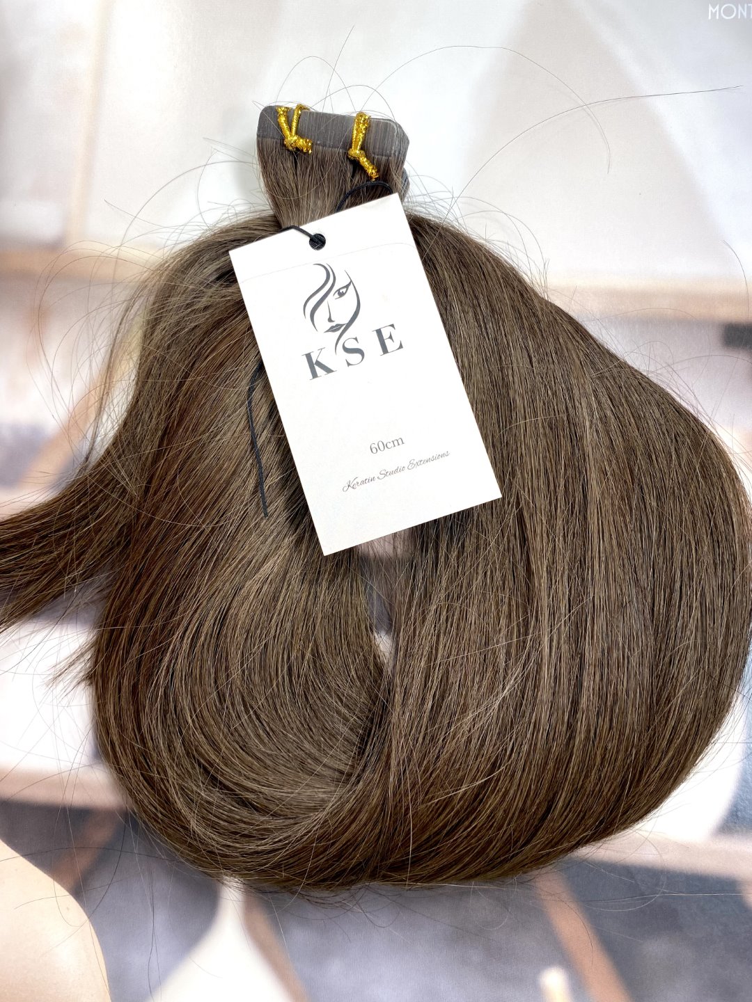 Prirodna kosa na samolepljivoj traci 65-70cm 20/1